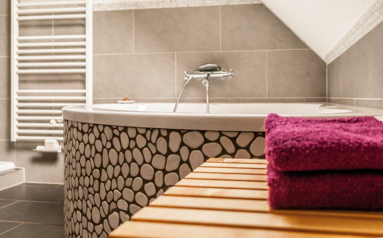 Tarata Haus Apartment Halle  Ngoại thất bức ảnh